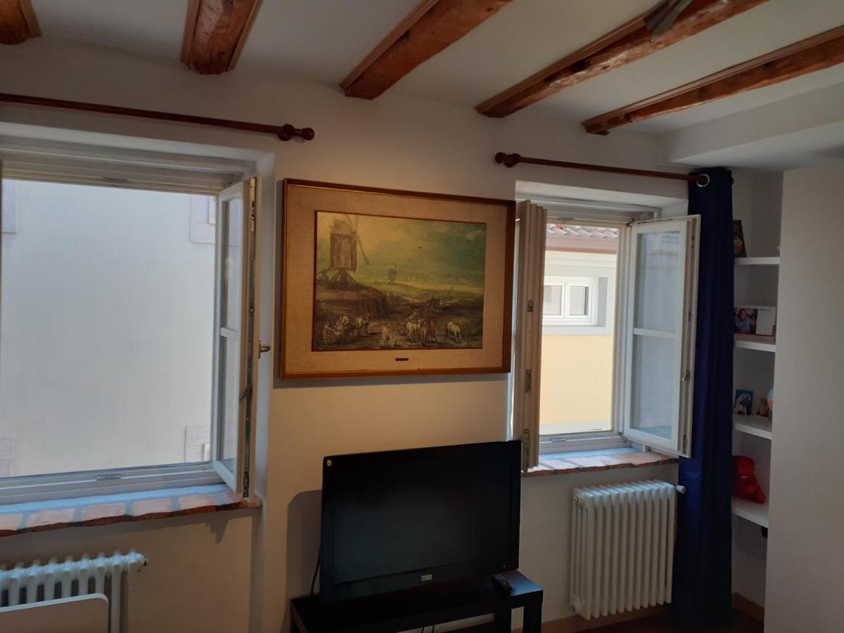 Aparthotel Torretta Eight Триест Екстериор снимка